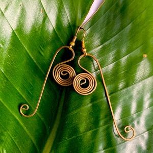 Funky swirl earrings